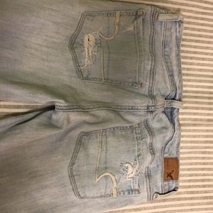 Light wash jeans size 2 true to size barely worn